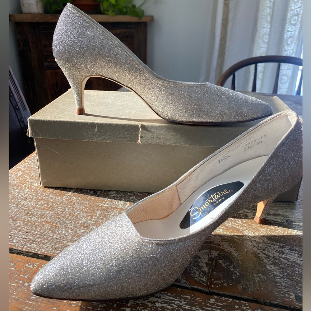 Vintage Silver Sparkle Kitten Heels